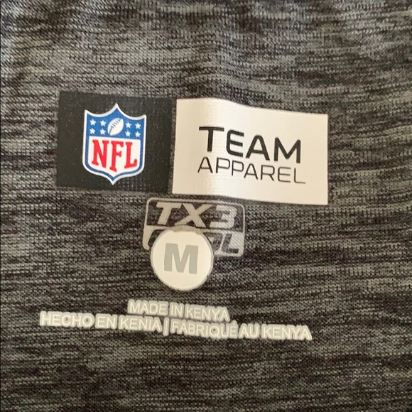 Carolina Panthers NFL T-Shirt - Picture 2 of 2